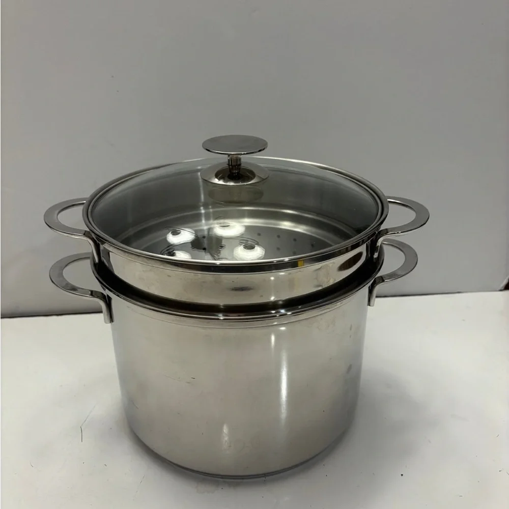 Crate & Barrel stainless steel, cooking part and strainer